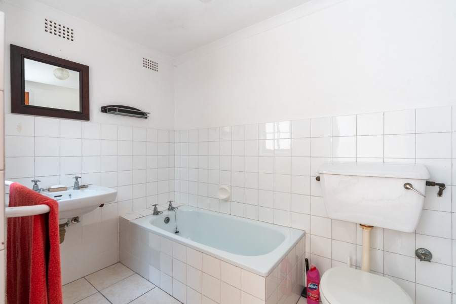 3 Bedroom Property for Sale in Pinelands Western Cape